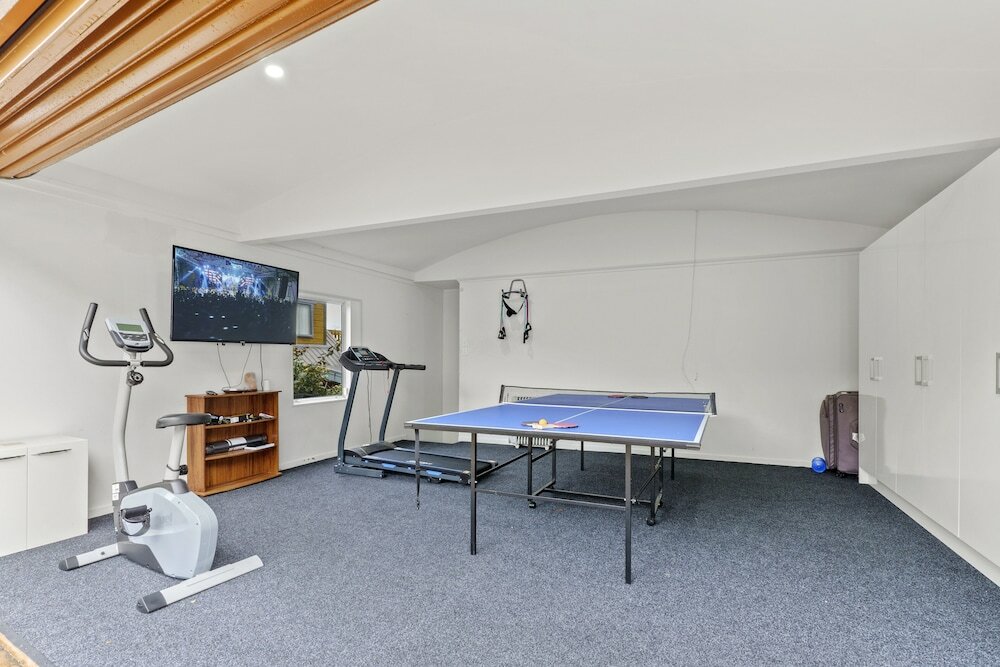 Фото High-end Modern Villa SPA Pool & Views