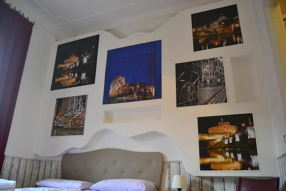 Фото AmoRoma Vatican