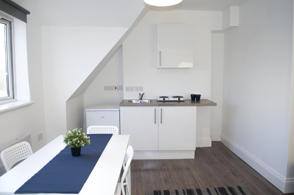 Фото Charmstay Apartments