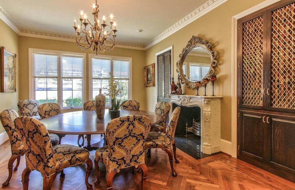 Фото Lx33: Luxury Vacation Villa On Pebble Beach With Pool