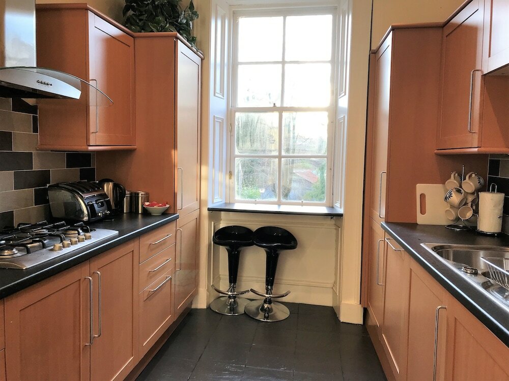 Фото Crown Circus Apartment