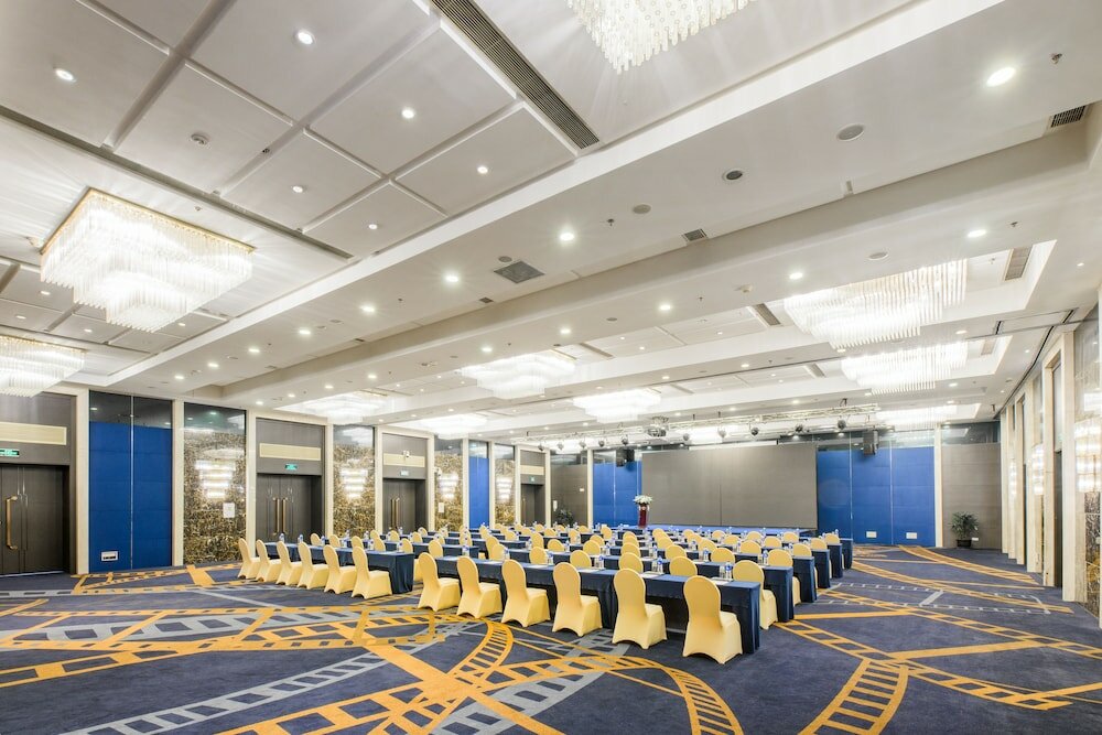 Фото Crowne Plaza Hotel Shanghai, an Ihg Hotel