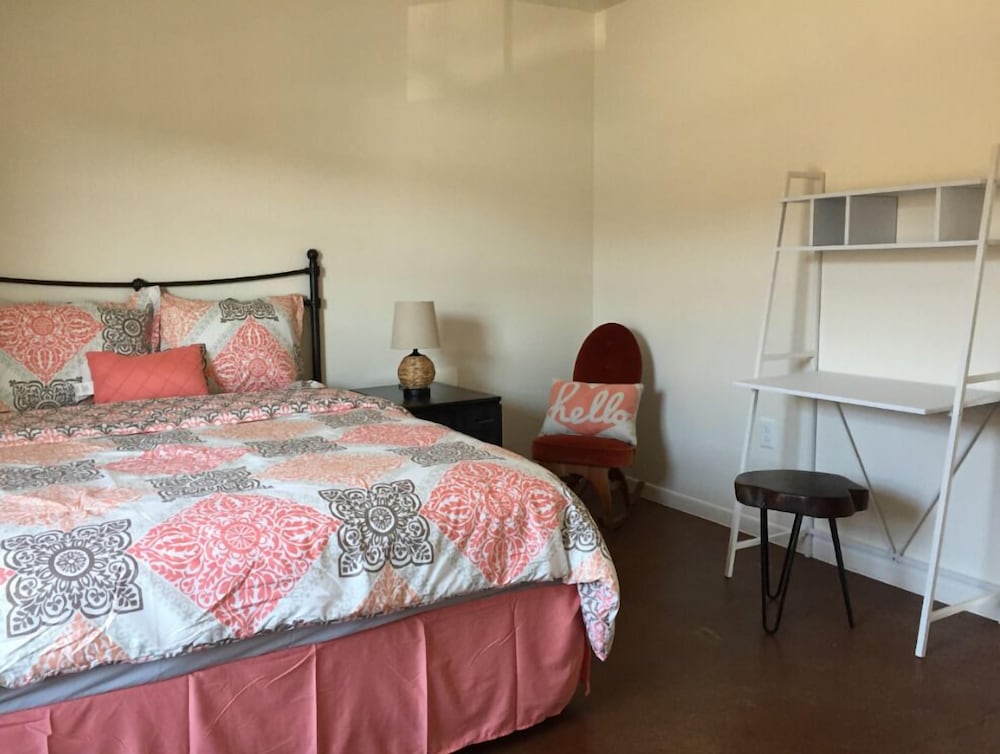 Фото 1 Bed Apartment next to Sw Integris near Downtown