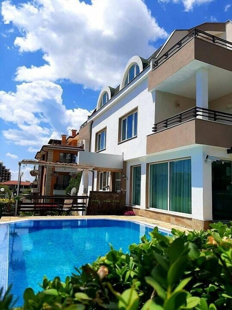 Фото Milennia Family Hotel