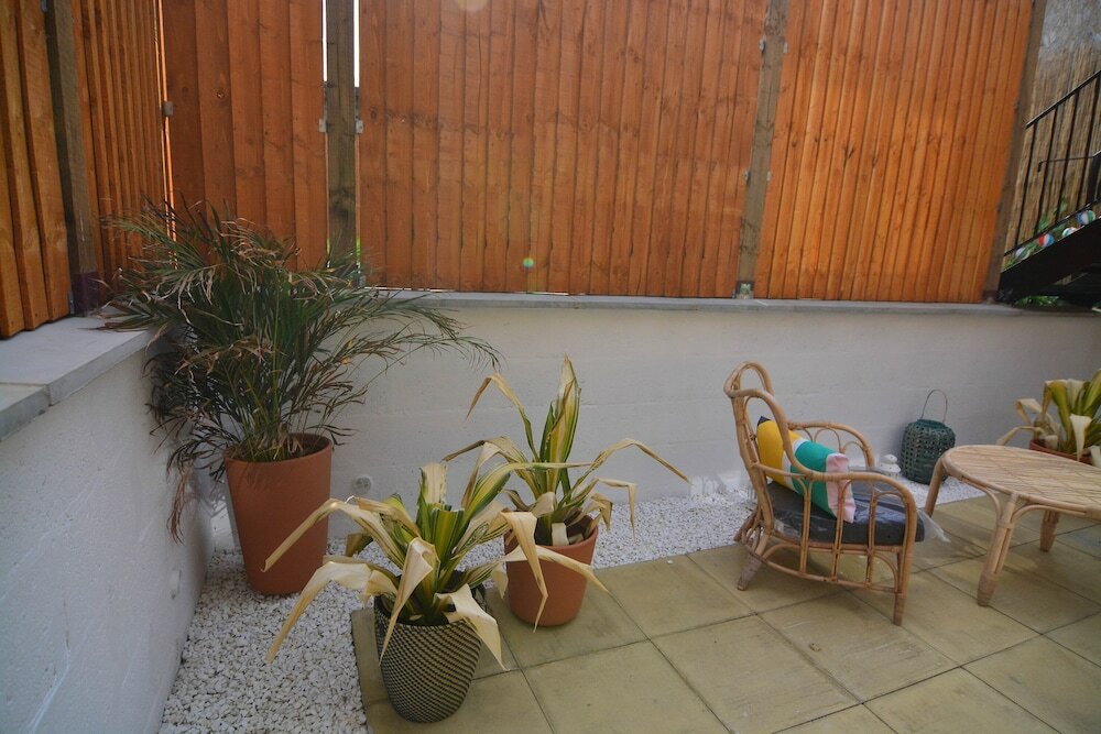 Фото Macarena Wharf Apartments