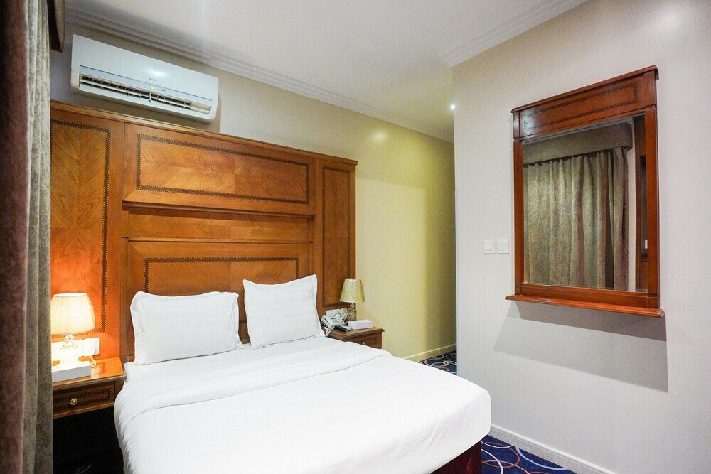 Фото Oyo 650 Dhiyafat Dallah Hotel