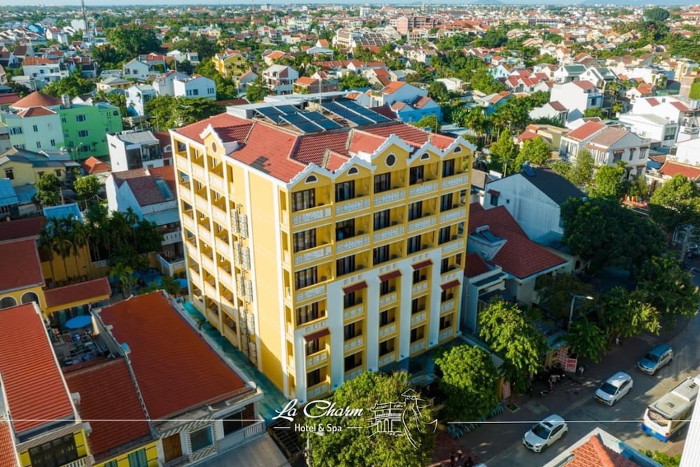 Фото La Charm Hoi An Hotel & SPA
