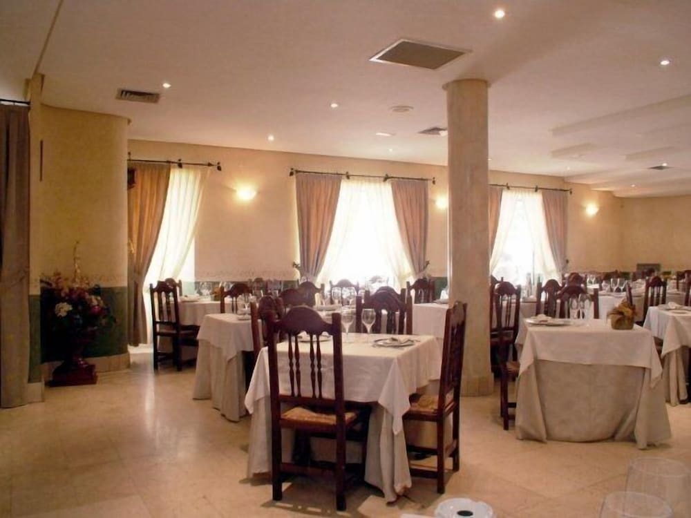 Фото Hotel La Mota