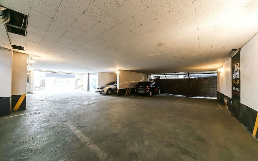 Фото Pohang Yeongildae Day Stay