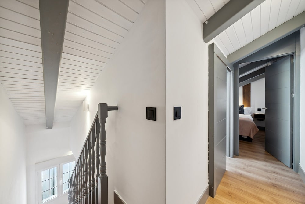 Фото Limehome Madrid Calle de Santa Ana