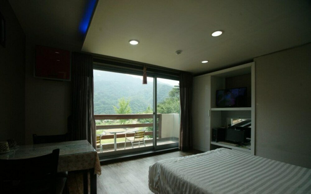 Фото Yangyang Denver House Pension