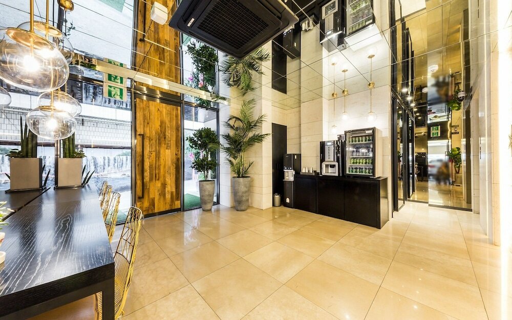 Фото Hotel Forestar Sinchon