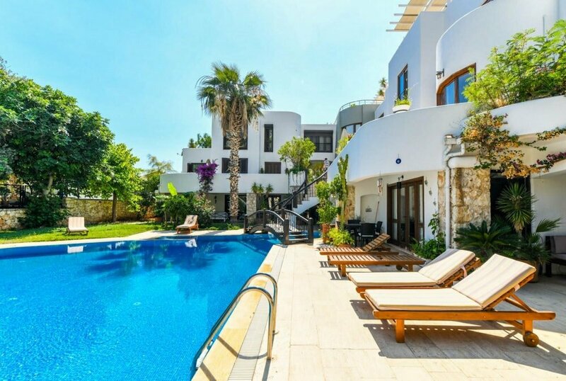 Апартаменты Duplex House With Shared Pool Near Beach in Kalkan в Калкане