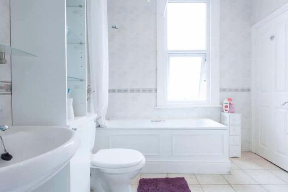 Фото Home2Home-Rooms