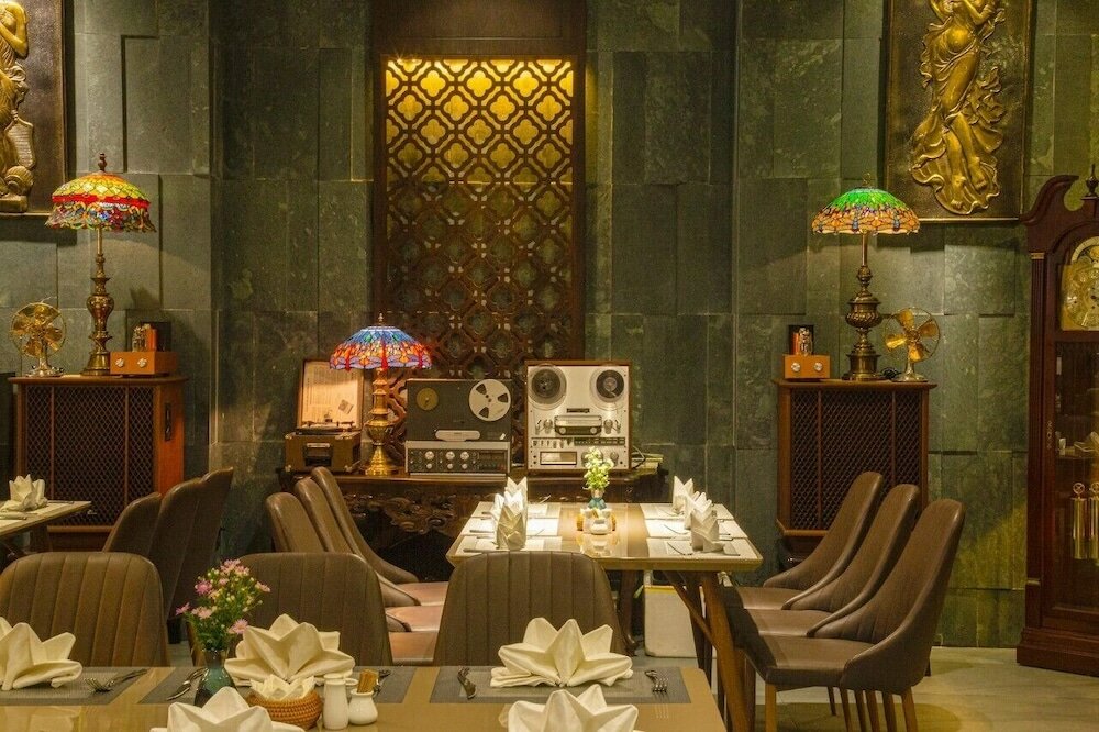 Фото Dong Duong Hotel