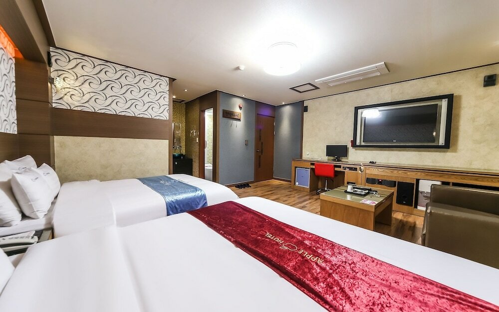 Фото Yeosu Apple Hotel