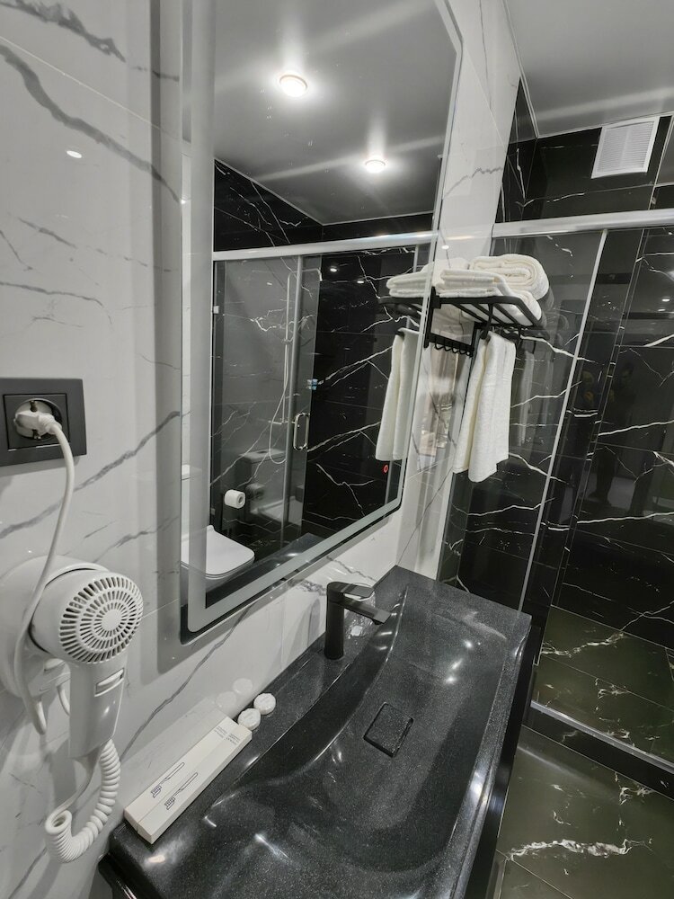 Фото Shymkent Park Hotel