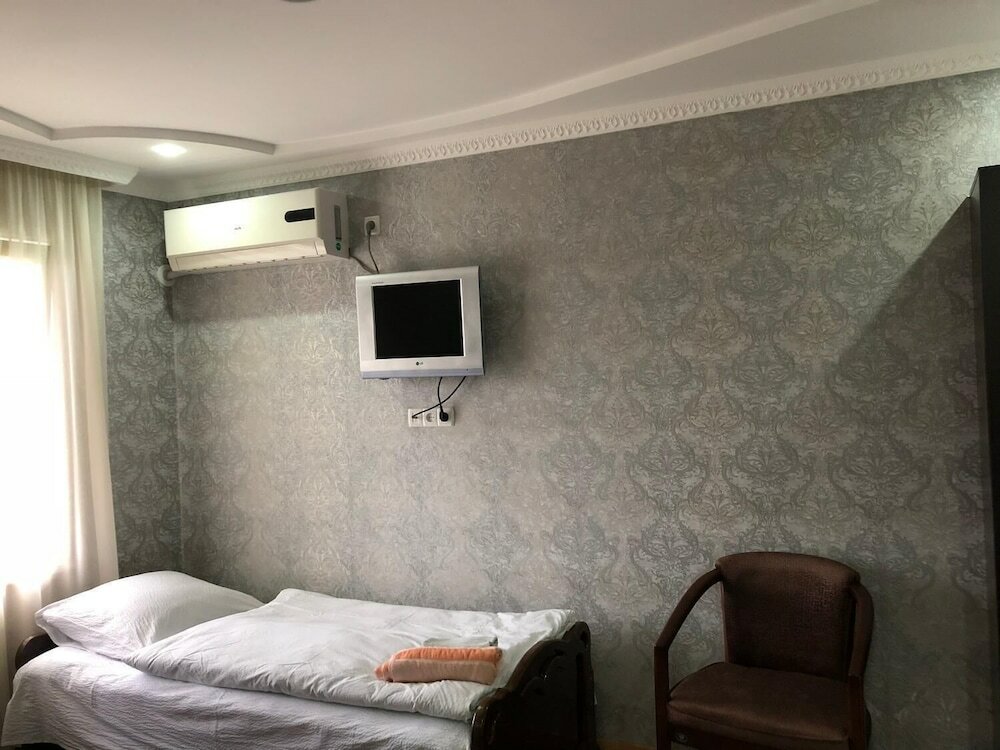 Фото Guest House TasuNia