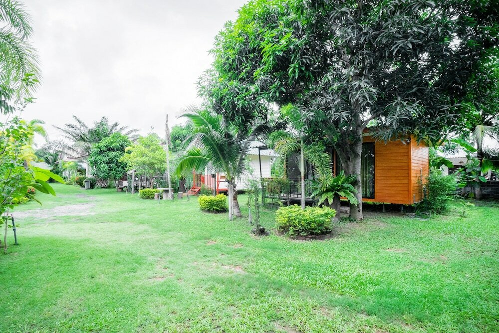 Фото Oyo 1036 Ban Bum Resort