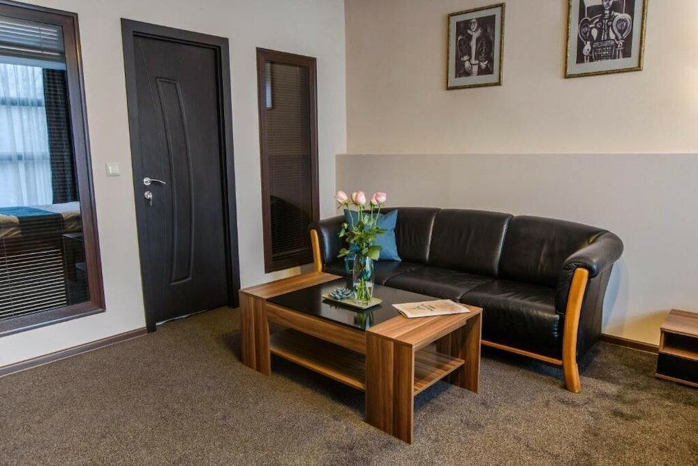 Фото Park Hotel Yambol