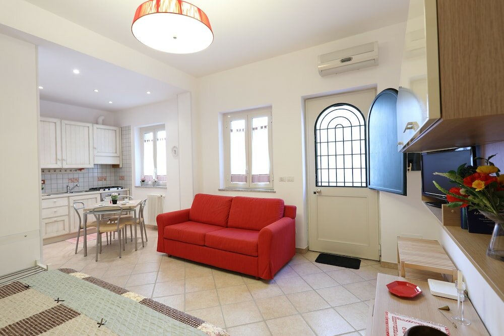 Фото Calipso Seaview Flat with Private Parking