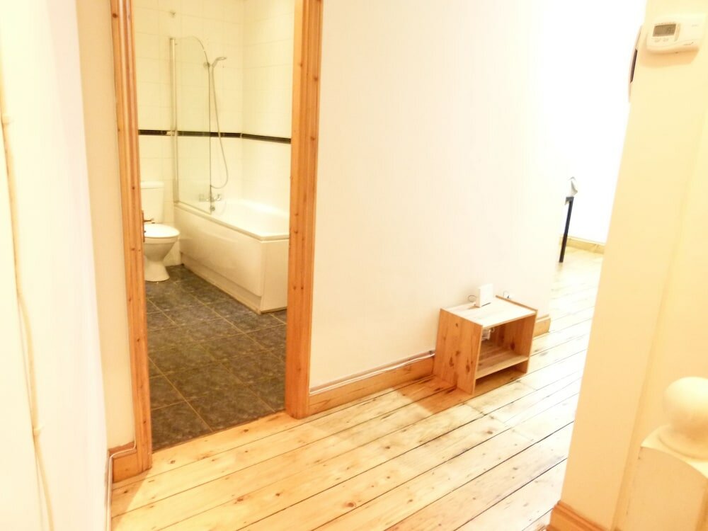 Фото Ss Property Hub - Family Apartment Kensington