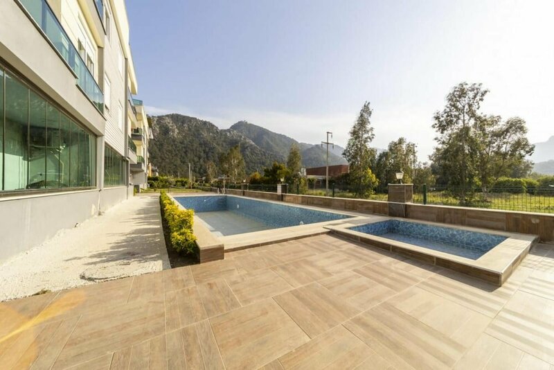 Апартаменты Flat With Shared Pool and Balcony in Konyaaltii в Анталье
