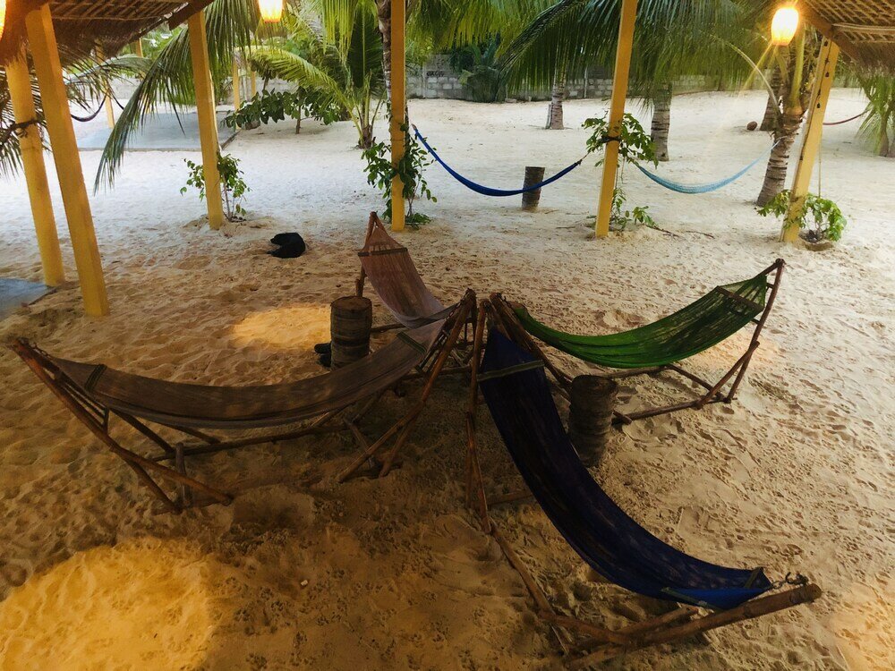 Фото Ocean Beach Hostel