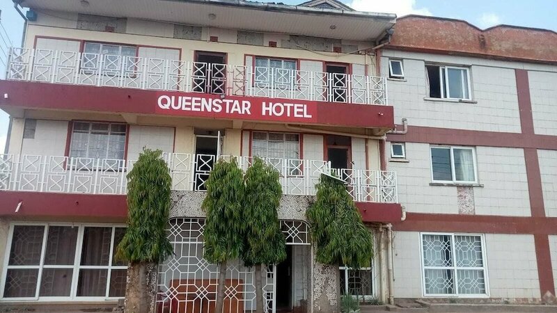 Гостиница Queenstar Hotel в Кисуму