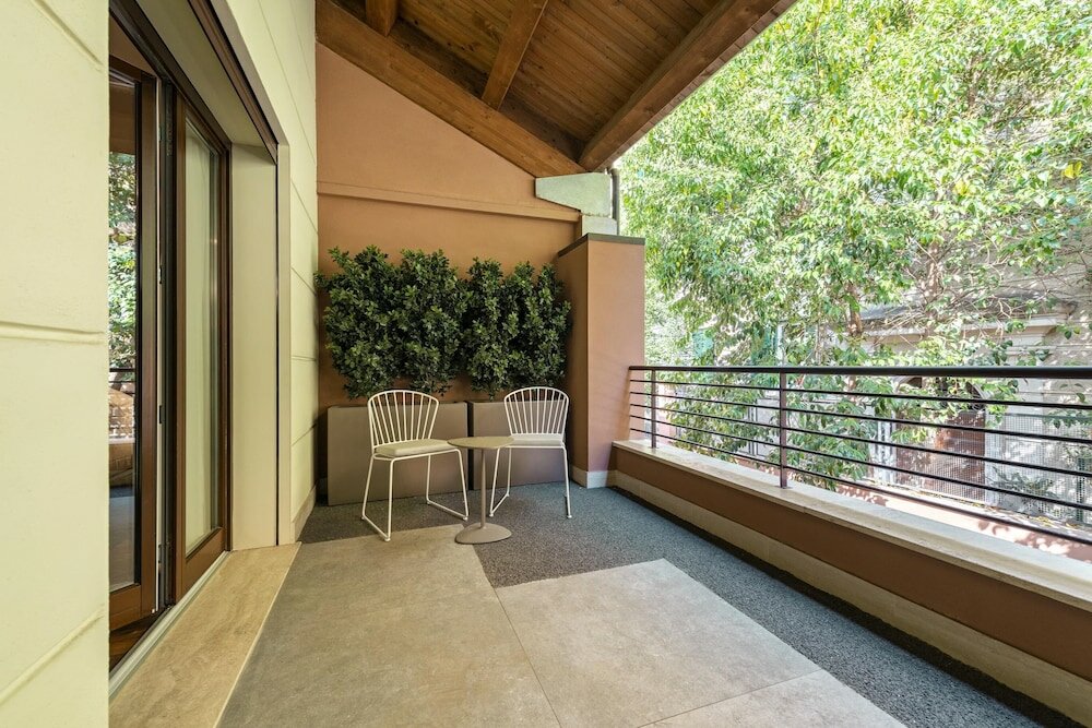 Фото Loly Boutique Hotel