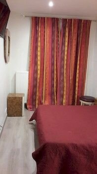 Фото Hôtel Azur Montmartre