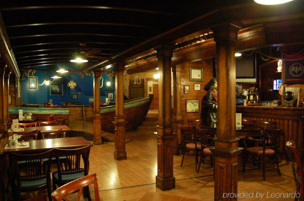 Фото Icon Győr Hotel & Restaurant