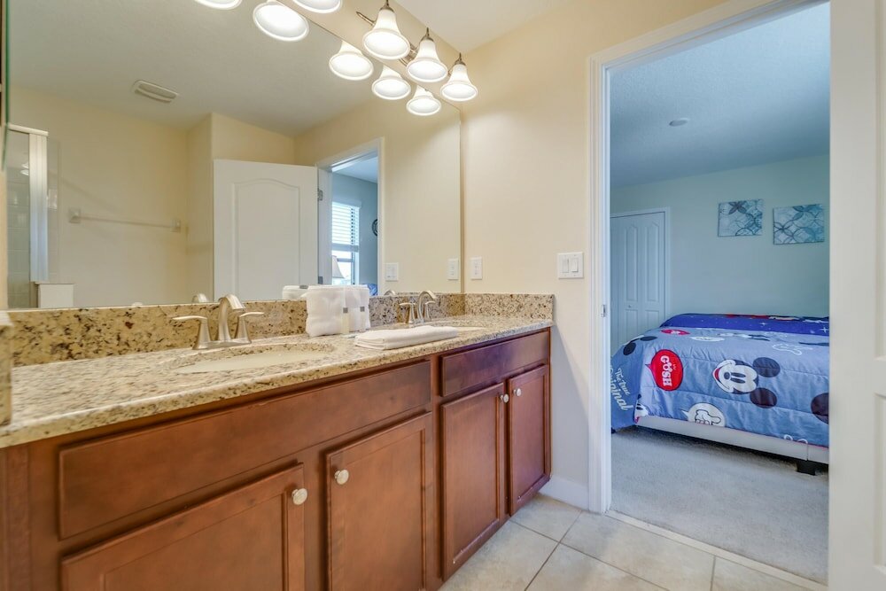 Фото Lei's 9-bedroom Champions Gates Vacation Home