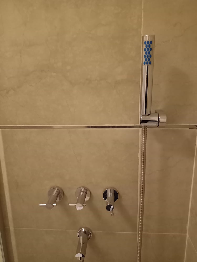 Фото Be Haus Temporary Apartments