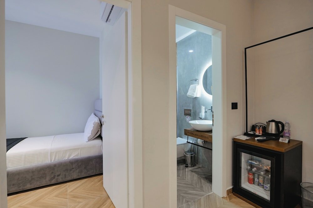 Фото Duka's Hotel