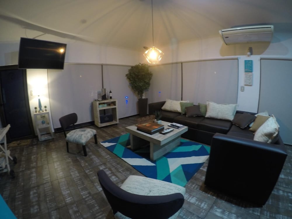 Фото Grand Crucero Fishing Lodge