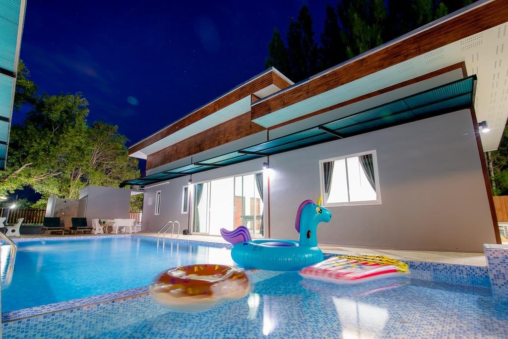 Фото Mondara Vacation Home