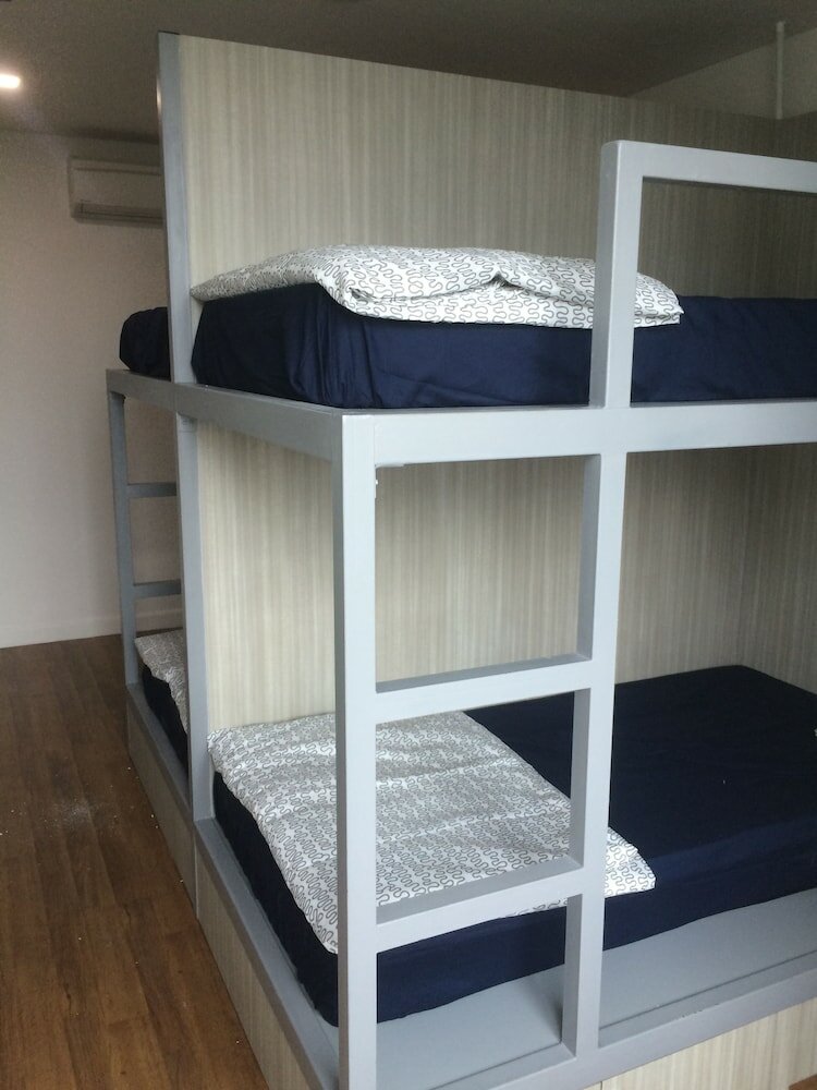 Фото Summer Suites Express - Hostel