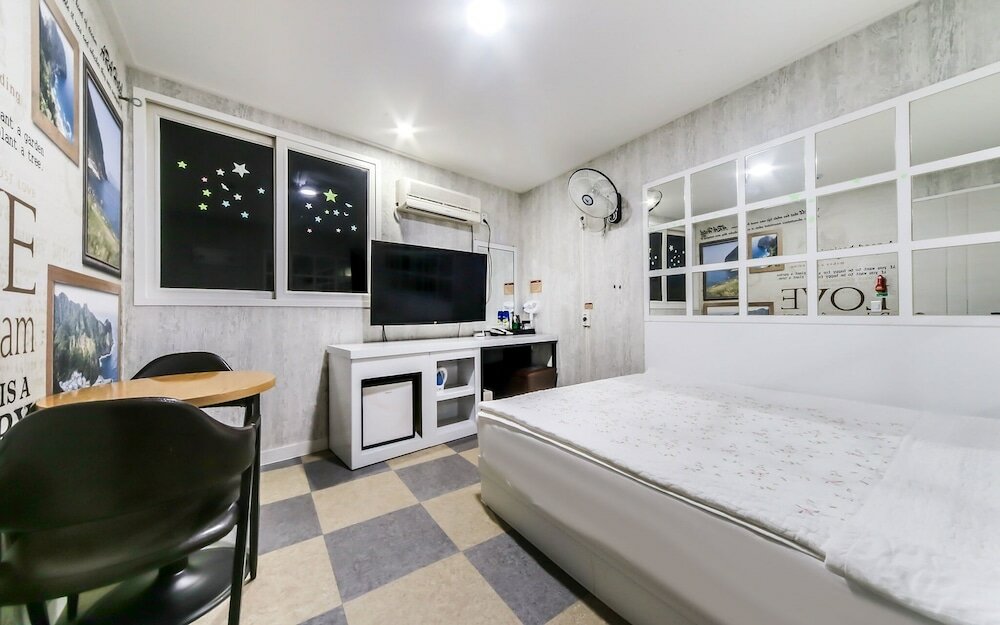 Фото Ulleung Ara Hotel