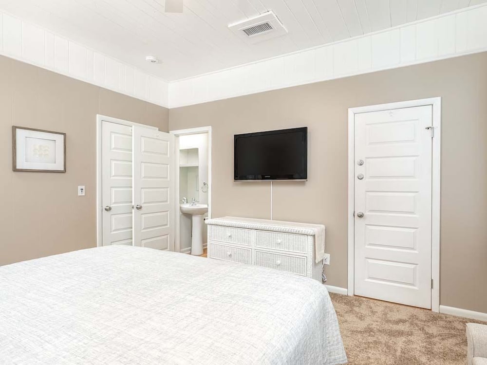 Фото Mullet Manor