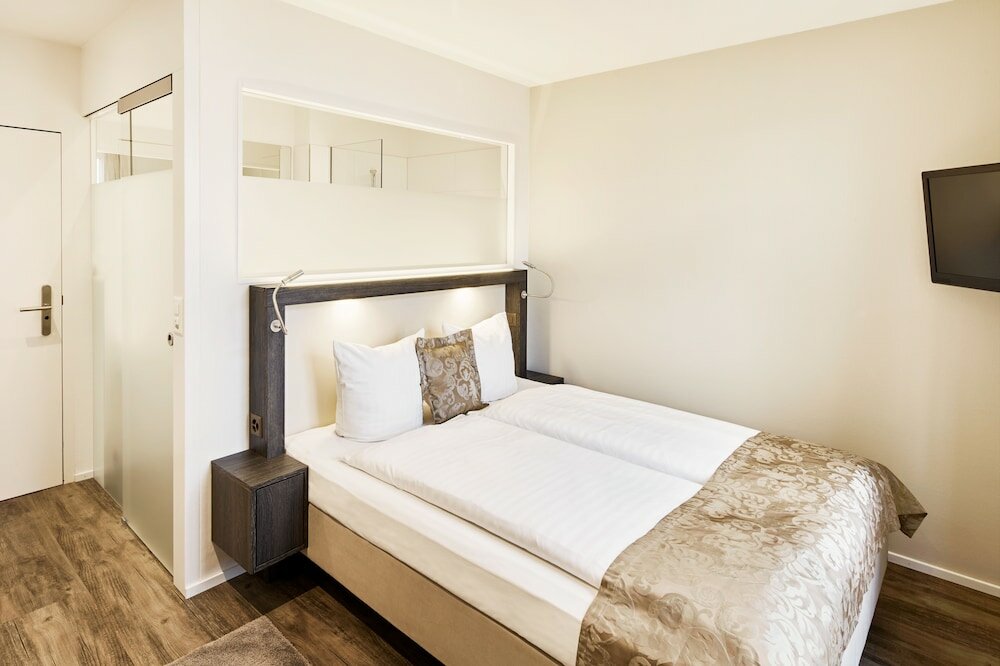 Фото 217642233020