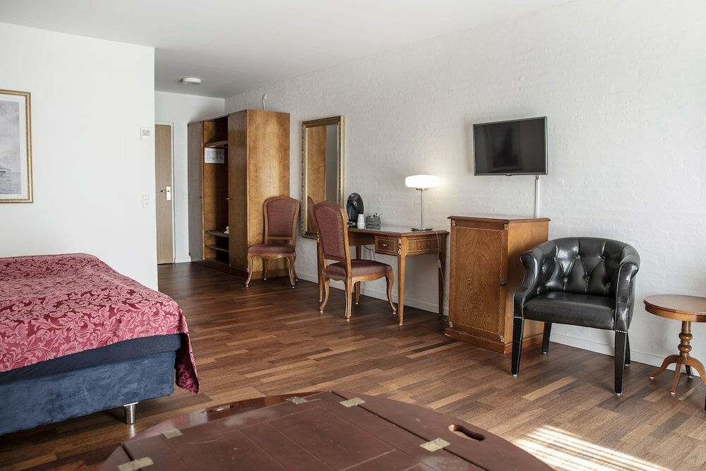 Фото Hotel Marina