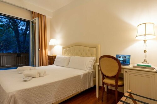 Гостиница M House Hotel в Червии