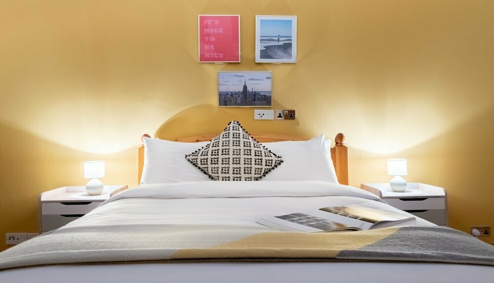 Hotel The Southwick Sanctuary - Large & Modern 6bdr with Terrace, London, photo
