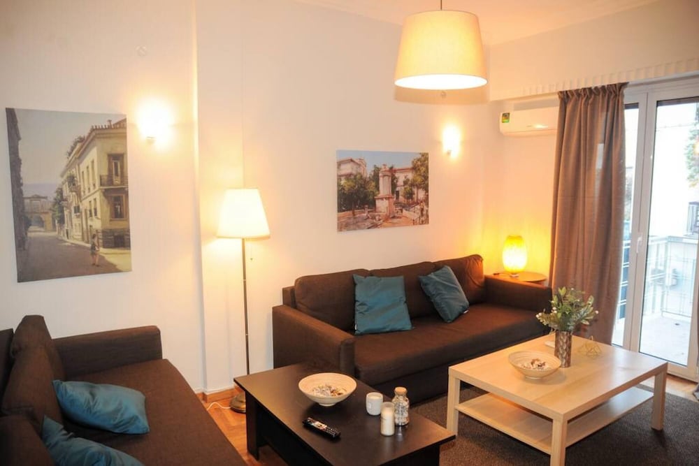 Фото Comfortable apartment in Acropolis