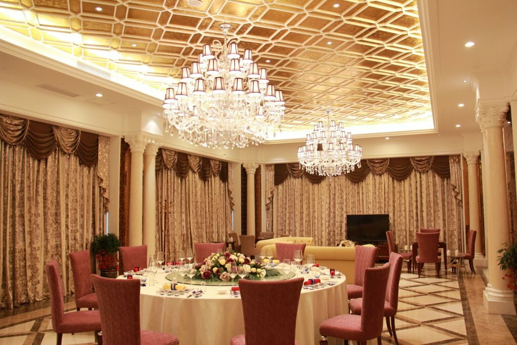 Фото Jiangsu Cuipingshan Hotel