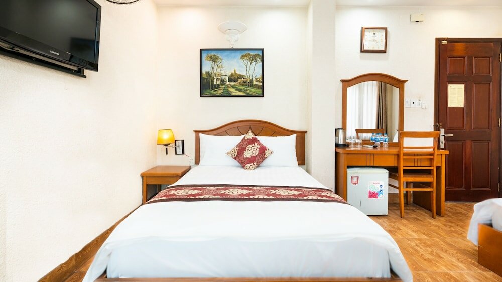 Фото Queen Hotel Saigon Airport