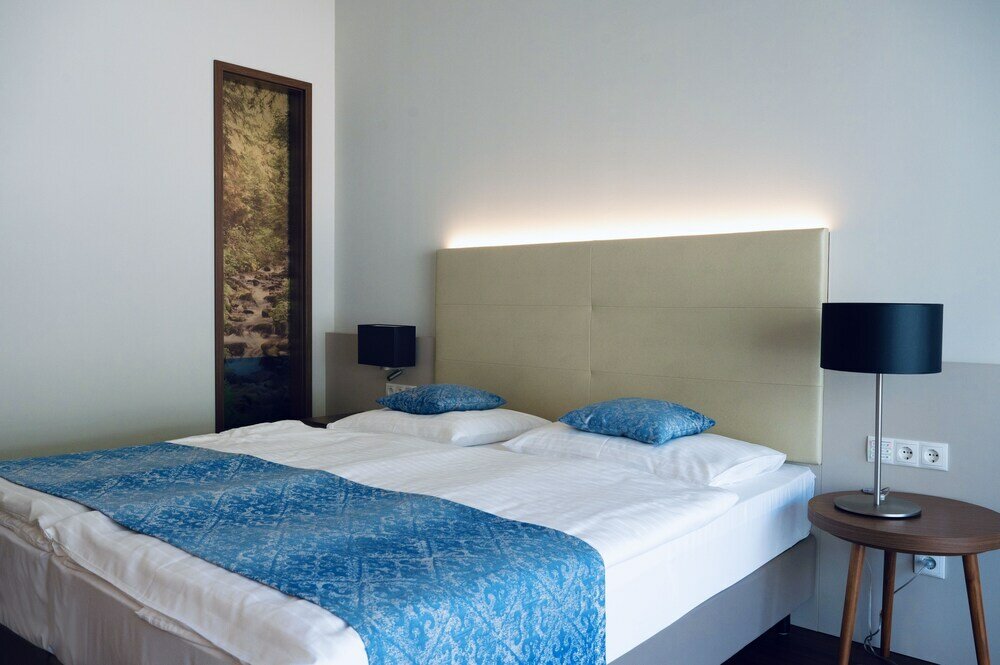 Фото Nuhr Medical - Hotel & Restaurant