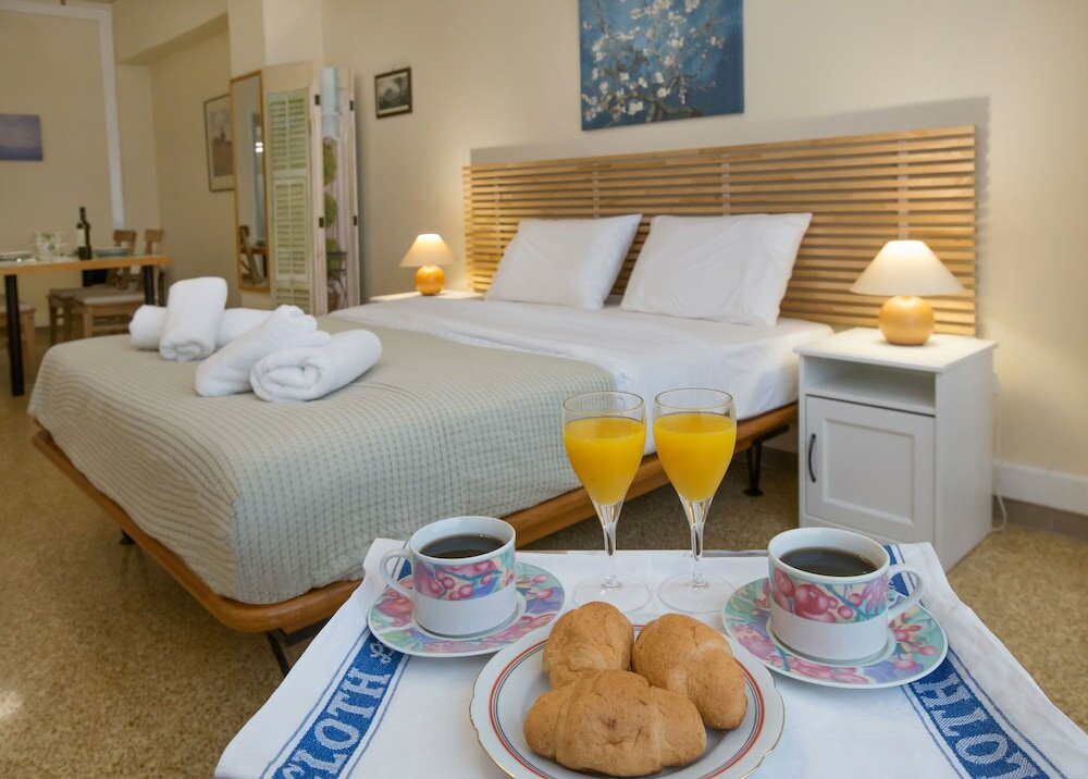 Фото отеля 3