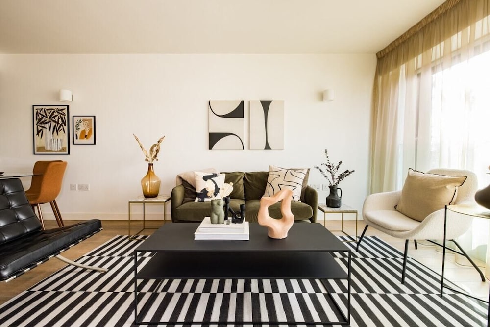 Фото The Kensington and Chelsea Arms - Modern 1bdr Flat